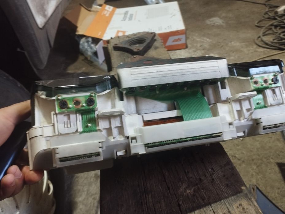 Щиток приборов на лексус