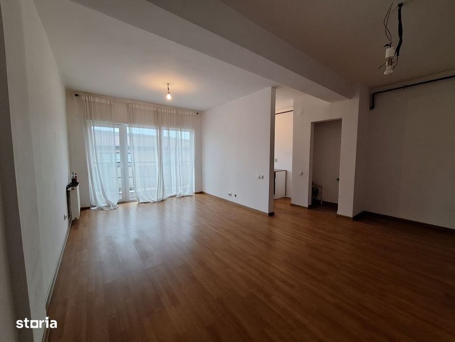 Apartament cu o camera, 40 mp, parcare, zona Stejarului — fotografia 1