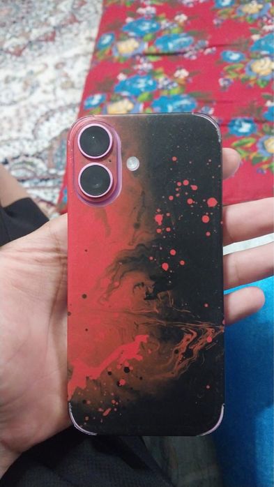 iPhone 16 92емкость