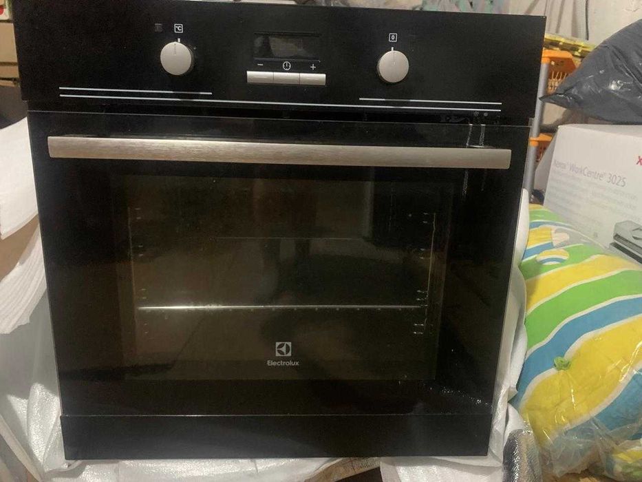 шкаф духовой Elecrolux