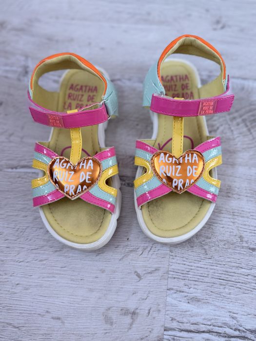 Сандали agatha ruiz de la prada номер 31