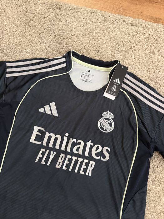 Tricou real madrid