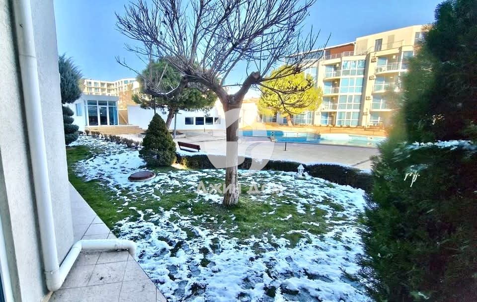 Продава се Двустаен апартамент в Бургас, Сарафово - 67 кв.м за 1178 €/кв.м - Снимка #10