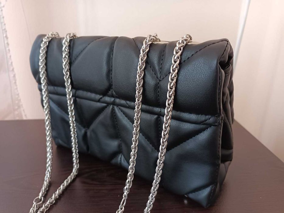 НОВА черна чанта, Спиди/лично предаване