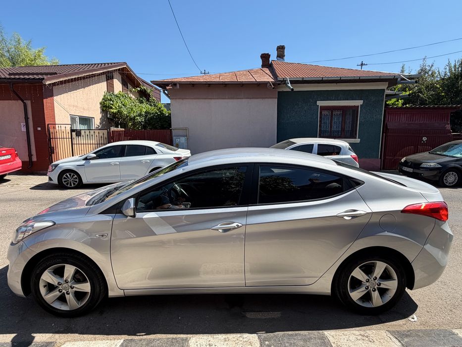 Hyunday elantra 2012