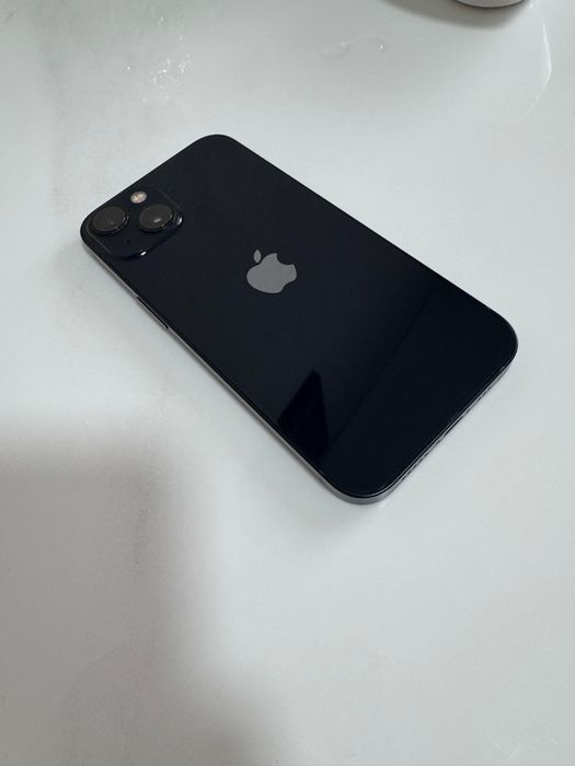 Обменяю Iphone 13