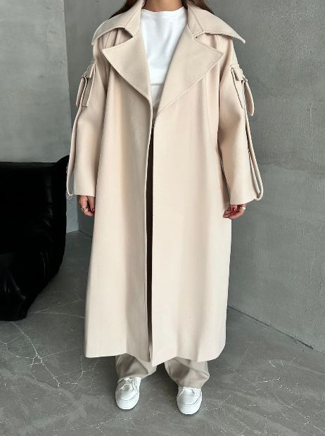 Палто чисто ново- бяло/ бежово