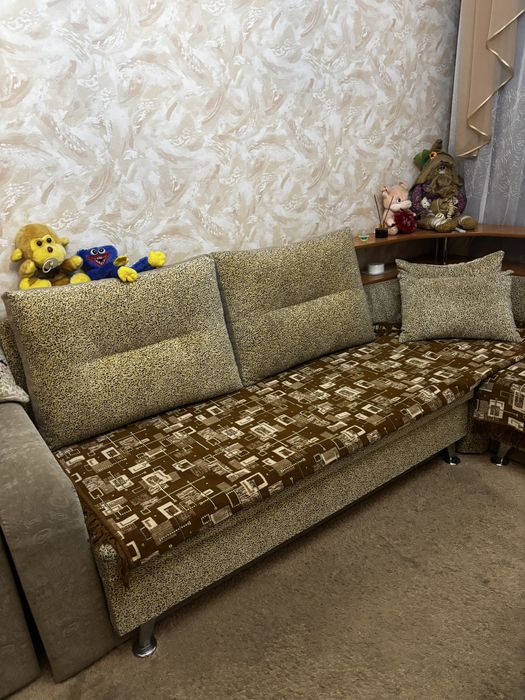 Диван расковдной