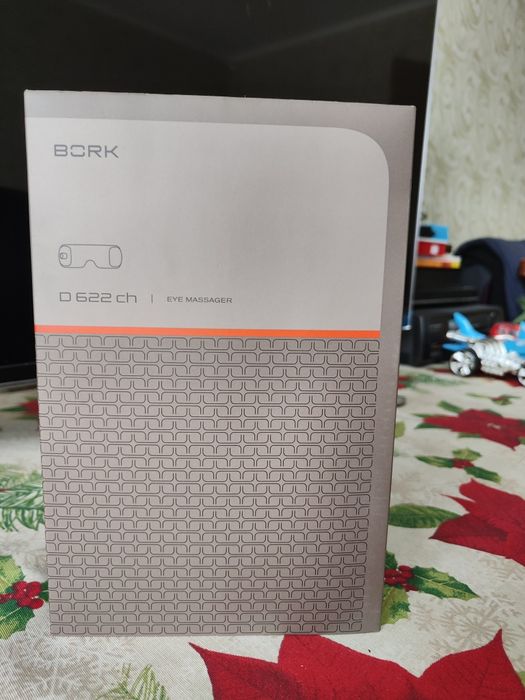 Продам новый масссажер для глаз Bork D622