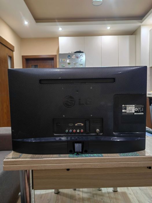 Телевизор LG 21 инча