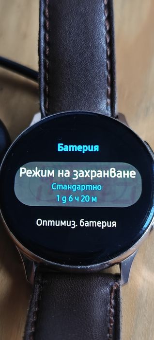 Смарт часовник Samsung