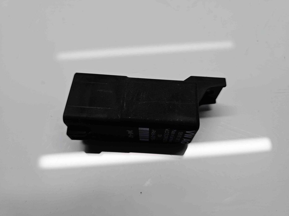 Releu  Skoda Octavia 2 (1Z3) [Fabr 2004-2013] 038907281D