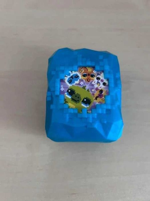 Bitzee Jucarie interactiva - Animalut digital, cutie albastra