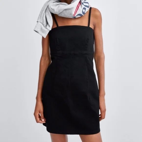 ZARA рокля/сукман от висококачествен деним