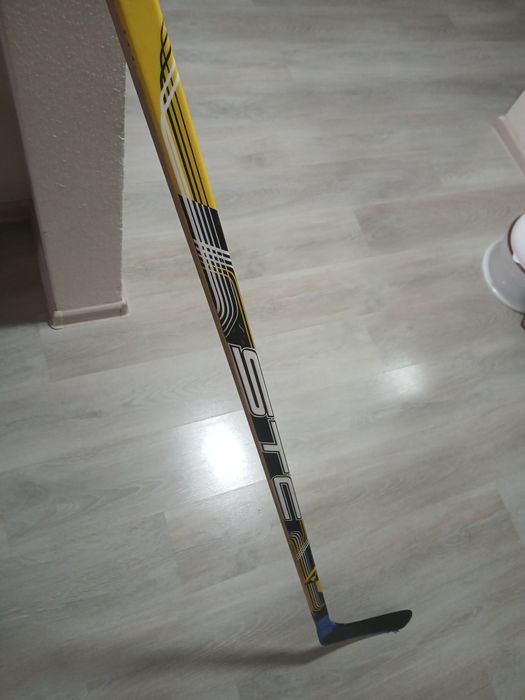 Продам хоккейную клюшку STC 2.0 MAX