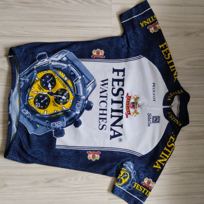 Пистов гащеризон и тениски