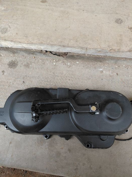 Dezmembrez scuter baotian  4T si Peugeot Jet Forcce 2 timpi.