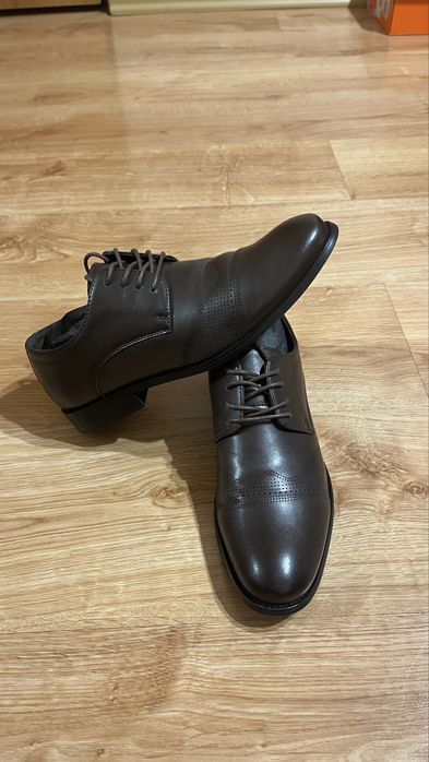 Туфли мужские р.40-41