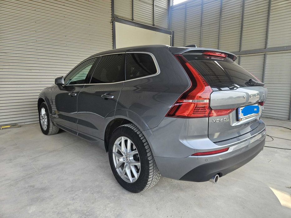 VOLVO XC60 2020 — imagine 4
