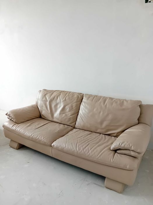 Комплект от два дивана от естествена кожа ITALSOFA