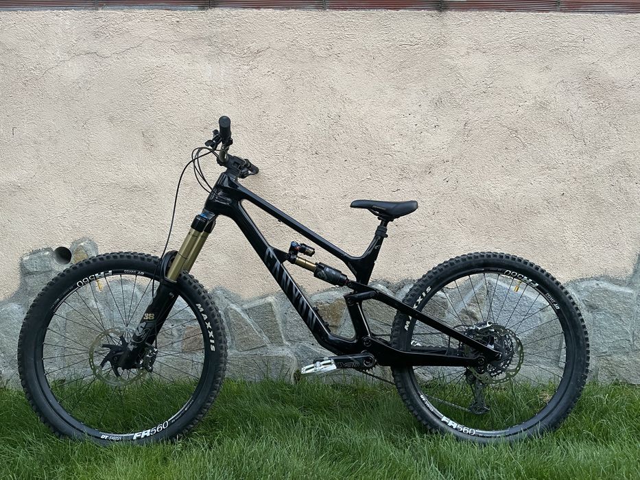 Canyon Torque CF 9.0 2023 L размер КАТО НОВО, ПРОМО ЦЕНА!