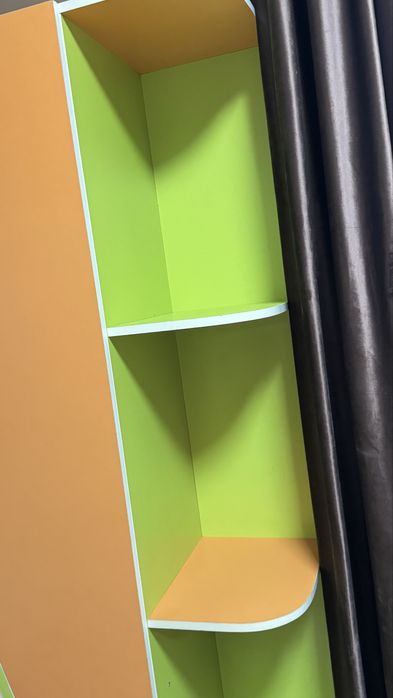 Детский шкаф/шифонер яркий