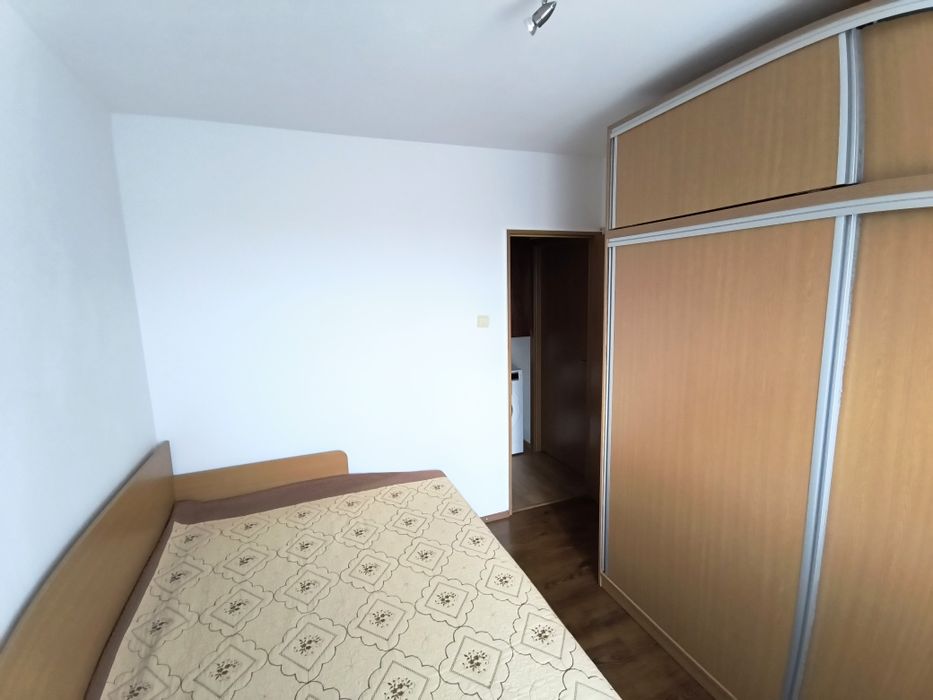 Apartament 2 camere semidecomandat