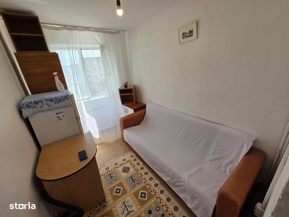 GARSONIERA 10mp, PENNY-POLITIE, etajul 3 din 4,( Zona cu acces ușor)