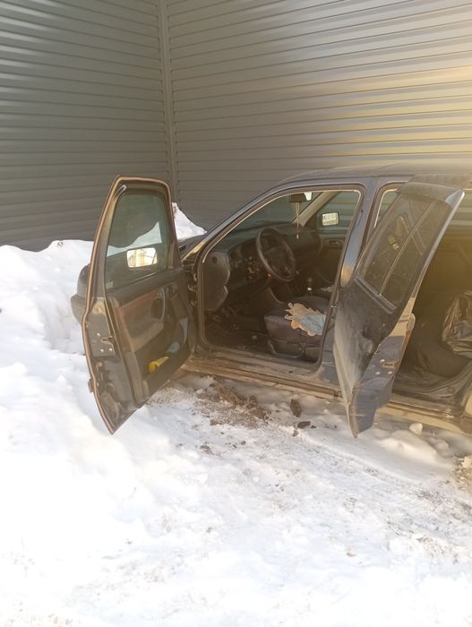 Продам Volkswagen golf 3 инжектор