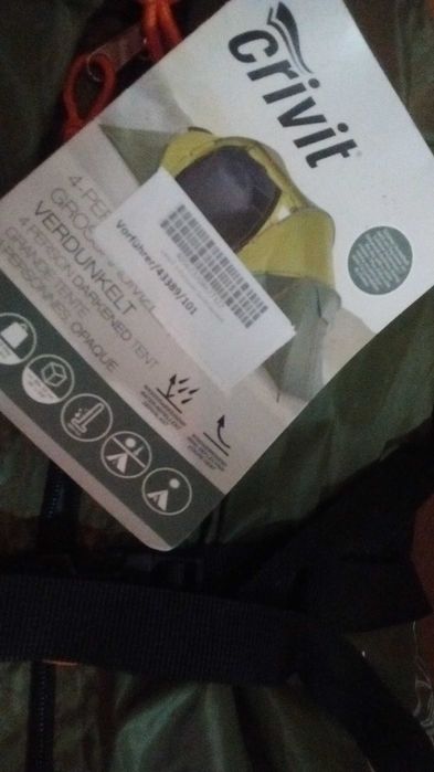 Голяма палатка със затъмнение за 4 души - Нова