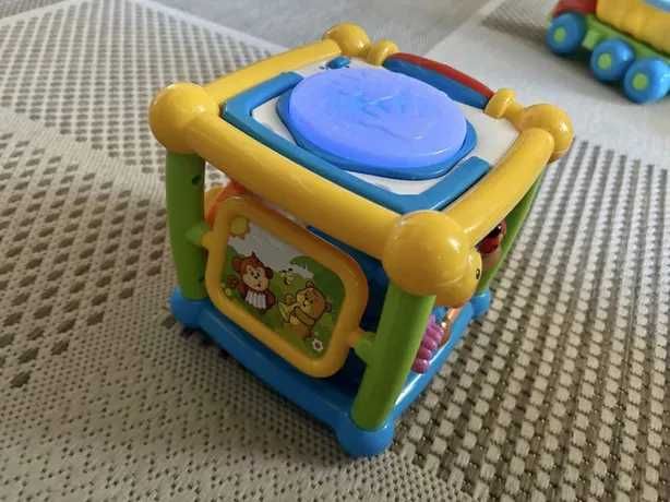 Бизиборд Play Smart Волшебный куб