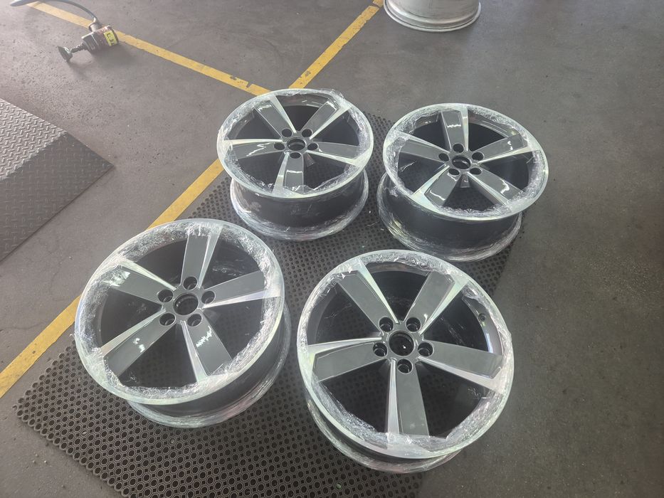 Jante Audi A3, S3 / Golf 6,7 , Seat Leon,Ibiza, originale R18