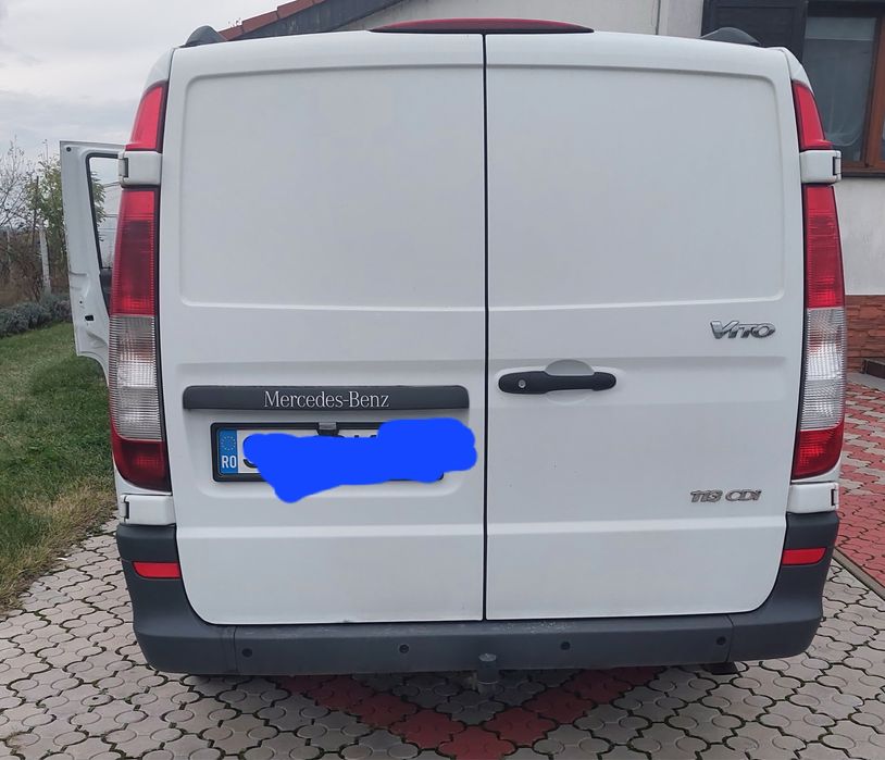 Vand Mercedes Vito autoutilitara  3 locuri