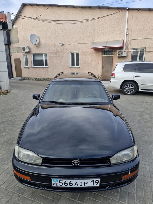 Продам машину камри 10
