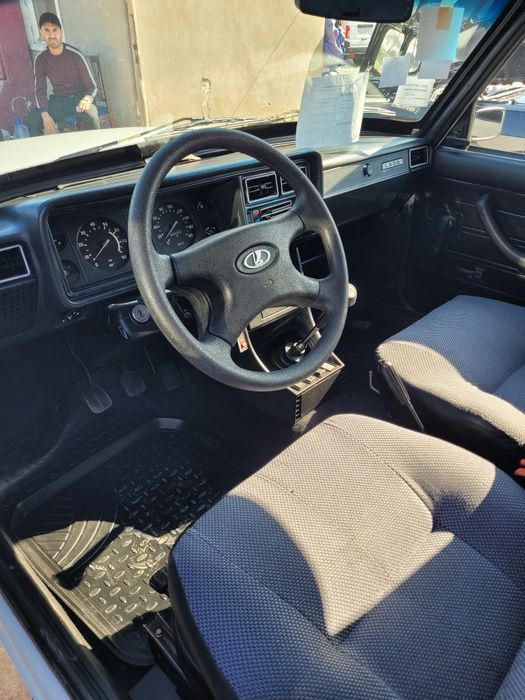 ВАЗ 2107 Сотилади