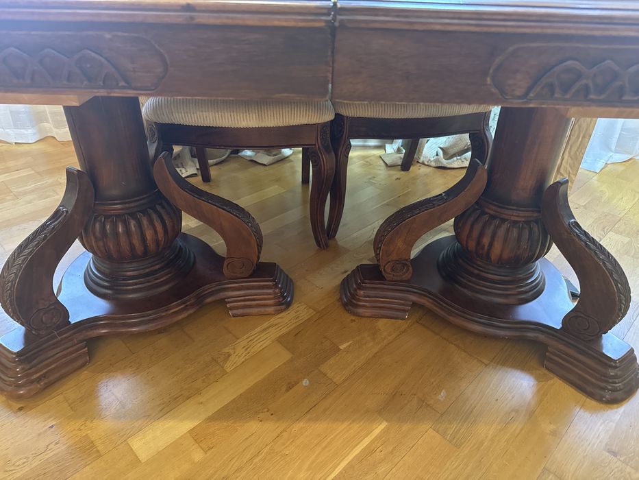 Стол обеденный, чистое дерево