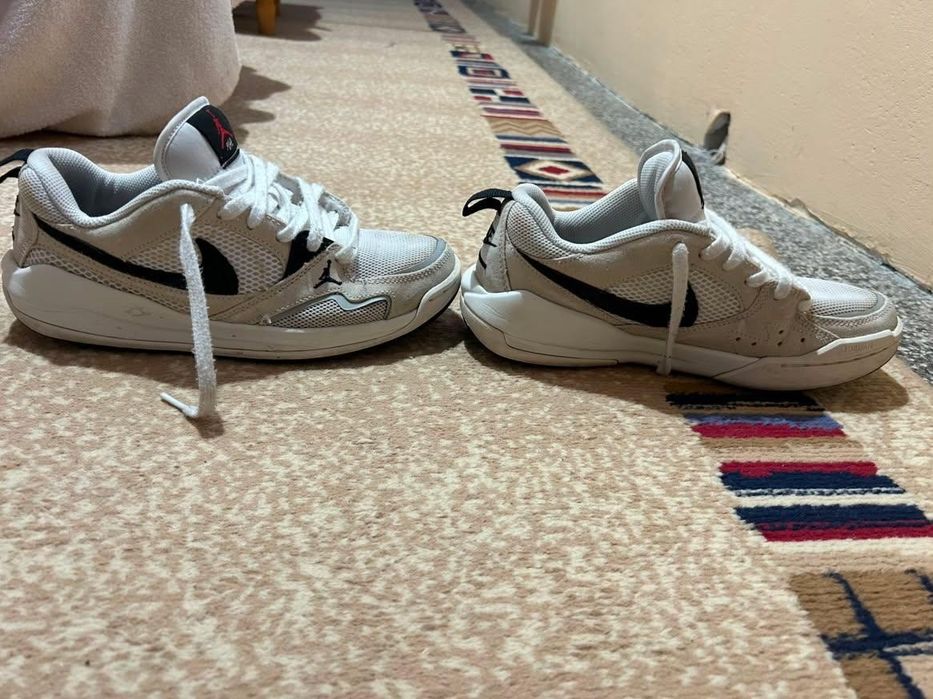 Маратонки Nike Jordan