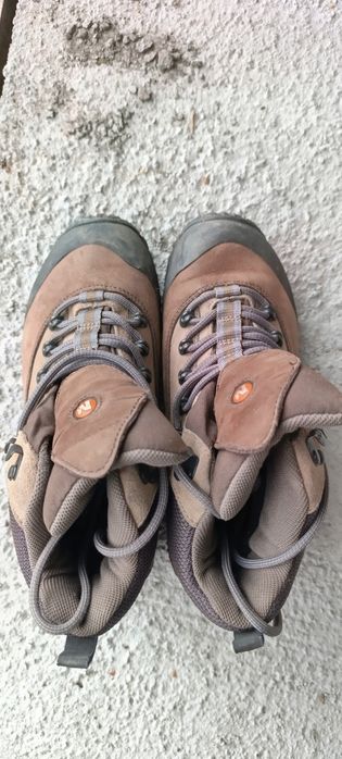 Дамски туристически обувки Merrell 37.5 номер