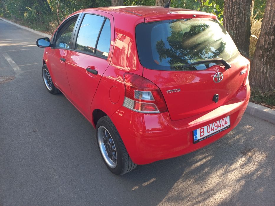 TOYOTA Yaris 2011 — imagine 4