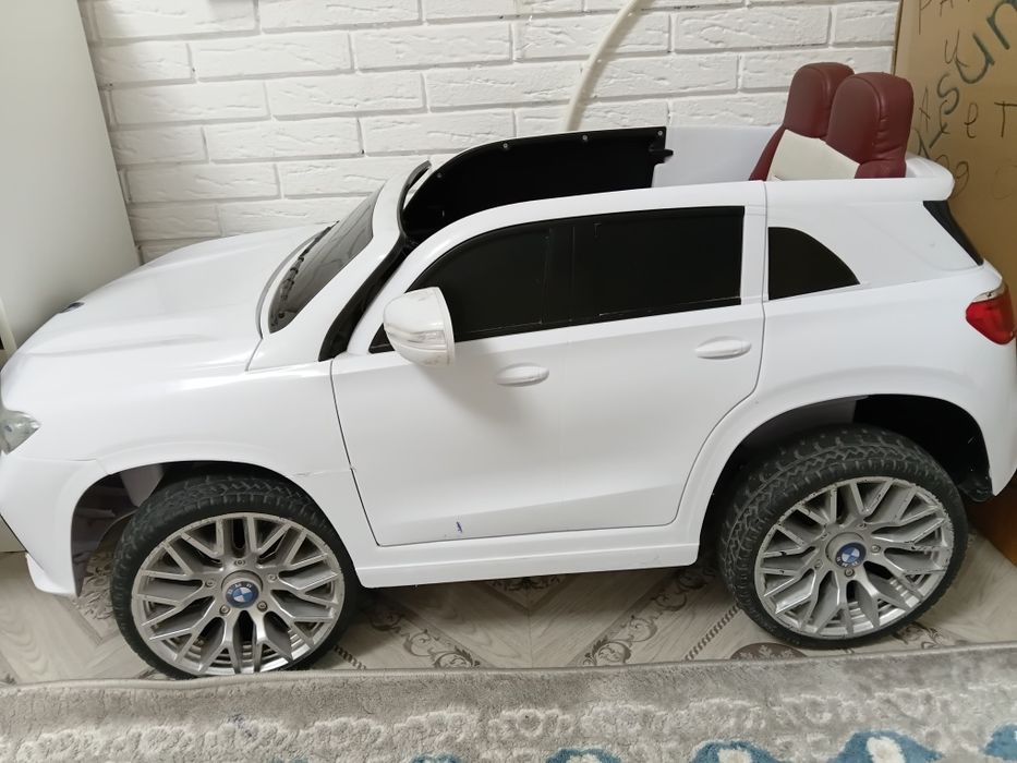 Продам электромобиль