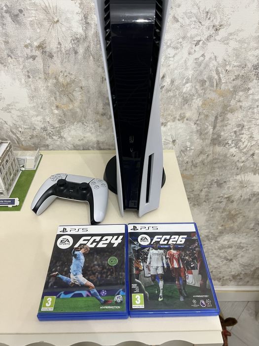 PlayStation 5 Disc Edition