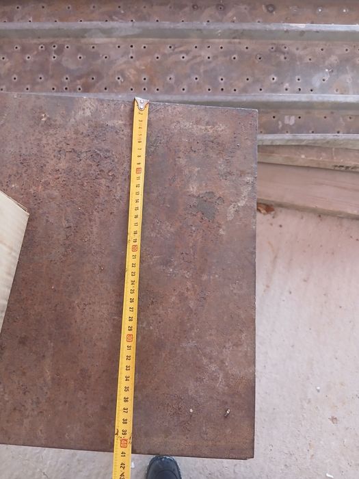 Abric de fier de vânzare