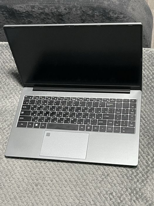 СРОЧНО! Castom GS-E200