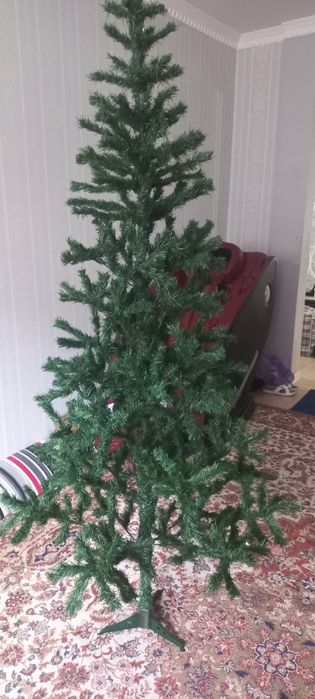 Продам елку. Искусственный
