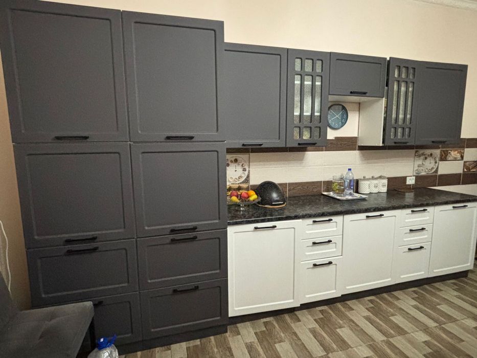 Кухонный гарнитур срочно сатылады