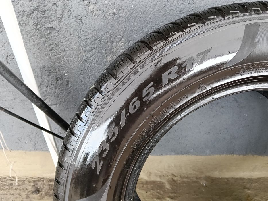 Anvelope 235/65/R17 Pirelli scorpion Winter
