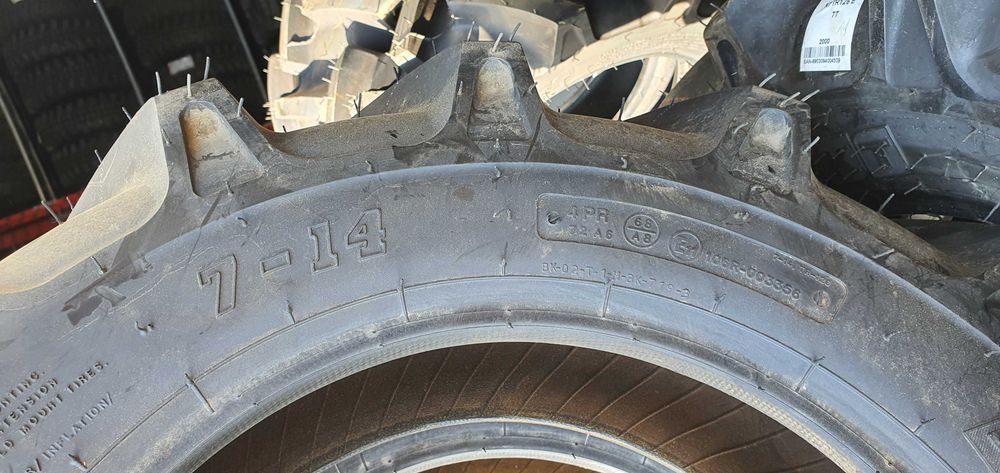 7-14 8AGM cauciucuri noi pentru tractoare Japoneze diagonale