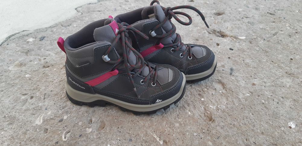 Зимни обувки за момиче