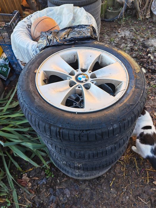 BMW 320D E90 în stare bună de funcționare