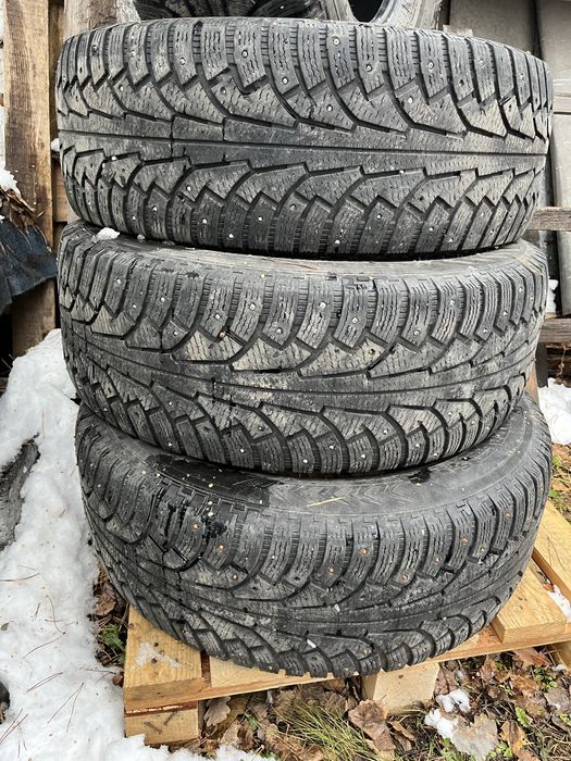 Зимние Шины 275/65 17